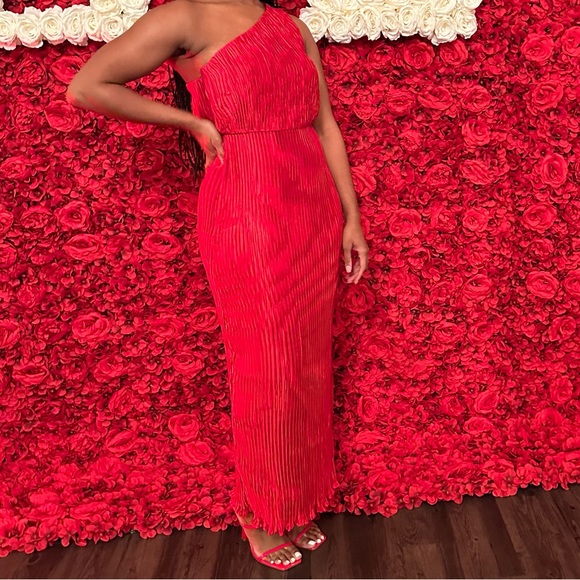 Asos red maxi dress - Picture 2 of 2